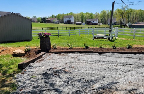 Lynchburg House | Cozy mobile home in Rustburg with AC, WiFi 2 minutes Liberty University