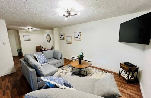 Moncton House | Cozy Moncton Basement suite around the corner from the Hospital