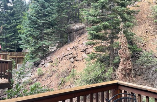 Ouray House | Cozy Mountain Escape 2-Bedroom Townhome in Beautiful Ouray
