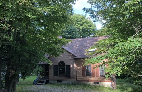Wilmington Cabin | Cozy Mountain Escape to Southern Vermont