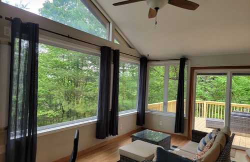 Rambling Ridge House | Cozy mountain house with spectacular views! Close to hiking/biking trails.
