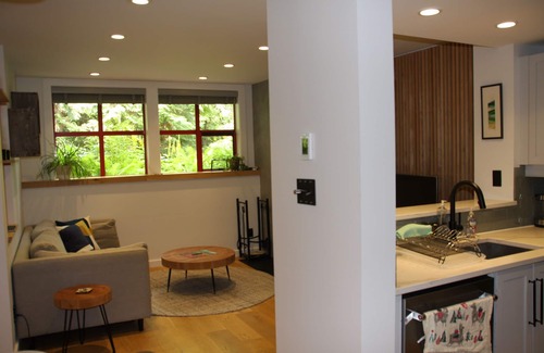 Blackcomb House | Cozy mountain retreat with ski-home access. Pet friendly!