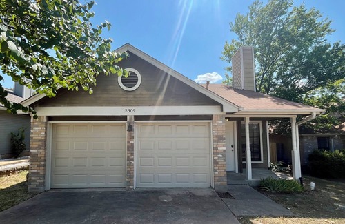 Wells Branch House | Cozy N Austin, Backyard Patio with 4Beds, Mins from Domain & DT