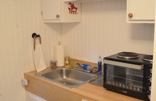 Ogunquit Condo | Cozy Nautical Getaway in Cape Neddick