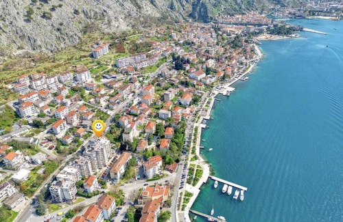 Kotor Apartment | Cozy Nest Apartment- Central and Seaboard with Elevator