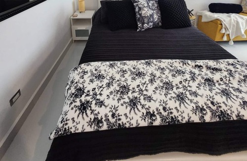 Eleanor Roosevelt Apartment | Cozy Nest in San Juan Center