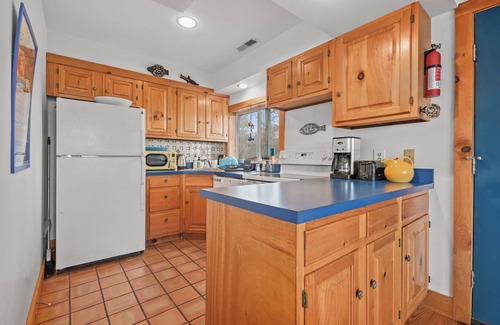 Chincoteague House | Cozy Nest - Waterview, Pet Friendly, Screened Porch