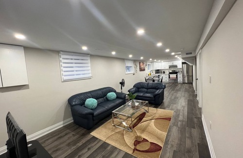 Welland House | Cozy new 2-bedroom basement apartment close to the canal in Welland with WiFi