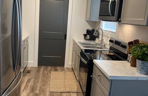 Dalton House | Cozy New Build Home-3BR, 2BA-Dalton, Ga