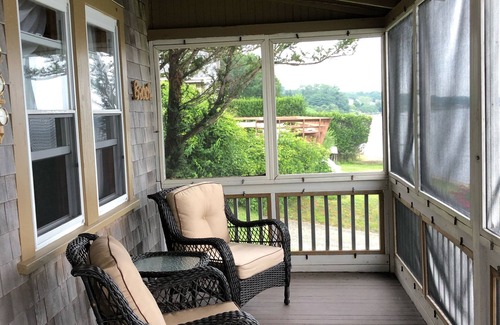 Portsmouth Cottage | Cozy New England Beach Cottage with Private Beach & Boat Ramp, Incredible Views