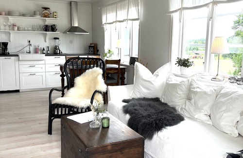 Jonaker Apartment | Cozy newly renovated accommodation with its own patio