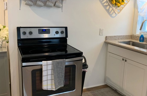 North Sebago Cottage | COZY,Newly renovated,West Shores ,short walk to Nasons Beach 🏖🏠
