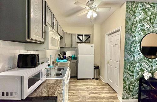 Villa Heights House | Cozy NoDa Stay Near Uptown