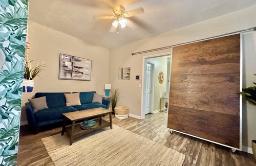 Villa Heights House | Cozy NoDa Stay Near Uptown