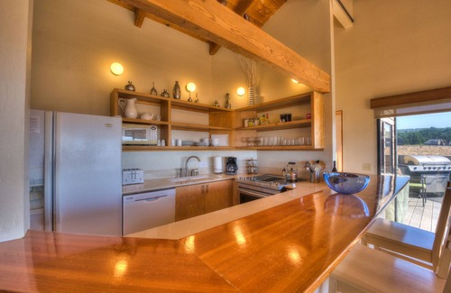 Sea Ranch House | Cozy ocean front home buffered by a 30 acre meadow