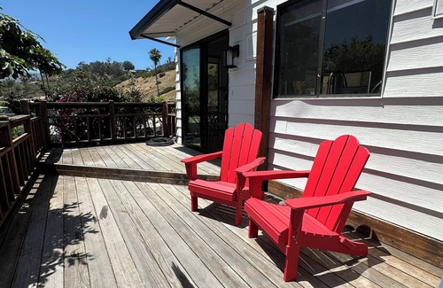 Pacific Palisades House | Cozy ocean view mobile home in amazing Pacific Palisades with AC, WiFi & Laundry