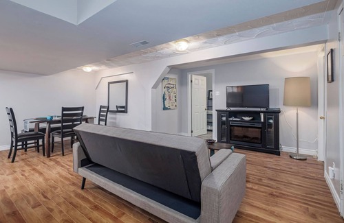 West End Apartment | Cozy One Bedroom Apt located in the West End of SJ