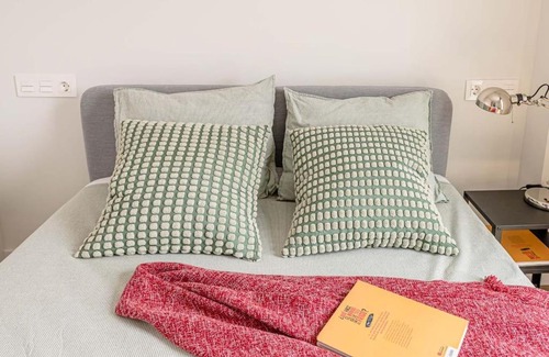 Cuatro Caminos Apartment | Cozy Penthouse with swimming pool and parking-A-CASTELL