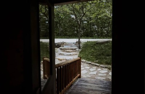 Mindoro Cabin | Cozy Pine Knob Cabin @ Highest Elevation in CTY