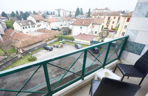 Sacile Apartment | Cozy Place Sacile Centre Parking & AC