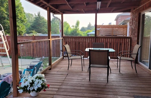 Barrie House | Cozy Pool Retreat in Barrie