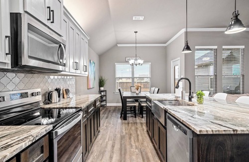 Greenville House | Cozy Primary Suite in a New, Modern Home!
