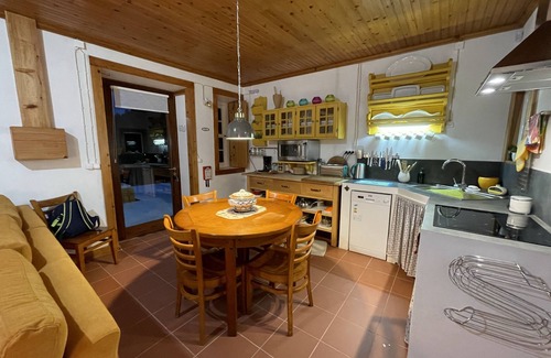 Horta House | Cozy Private Country House with Big Garden