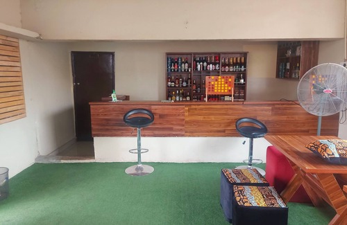 Ikeja Cabin | Cozy private room holiday room with 24/7 light + WiFi