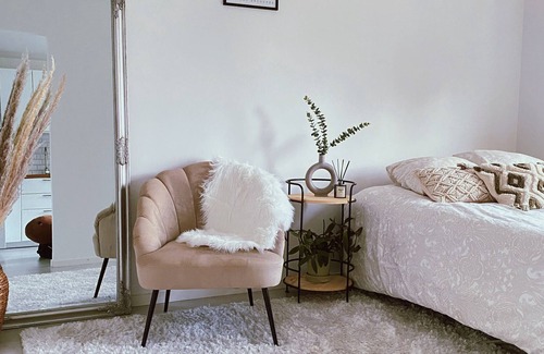 Morgongava Bed & Breakfast | Cozy Private Room with breakfast included.