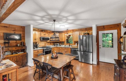 Otto Cabin | Cozy, private, tranquil mountain getaway in Otto NC near babbling creek.