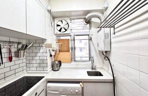 Sai Ying Pun Apartment | Cozy & Quiet 1BR - Sai Ying Pun