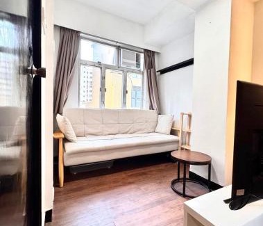 Sai Ying Pun Apartment | Cozy & Quiet 1BR - Sai Ying Pun