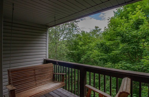 Sugar Mountain Condo | Cozy, Quiet Condo w/Access to Clubhouse