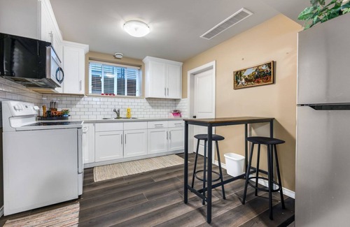 Willoughby House | Cozy, quiet new house and in Langley town centre. Close to highway no1.