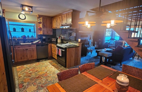 Soda Springs Cabin | Cozy railroad-inspired cabin near top ski resorts – the perfect mountain escape!
