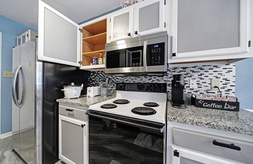 Charlotte House | Cozy Ranch In Charlotte Near Carowinds, Rock Hill & Fort Mill