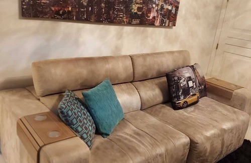 Vila Luiza House | Cozy residence with indoor fireplace