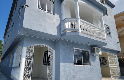 Albion Resort | Cozy resort in charming Montego Bay with AC, WiFi