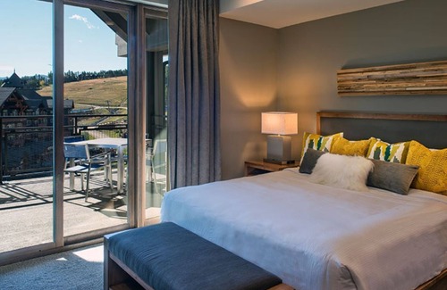 Peak 8 Resort | Cozy resort with ski in/ski out access,once check in everything you need onsiten