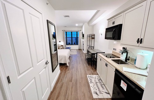 Vernon Condo | ⭐️ Cozy Retreat | Pool & Hot Tub ⛰ Mountain Creek Resort @ Appalachian