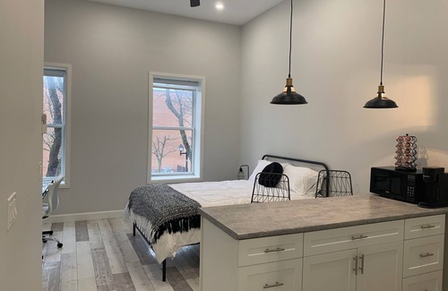 Chatham-Kent Apartment | Cozy riverfront loft in the heart of Downtown!