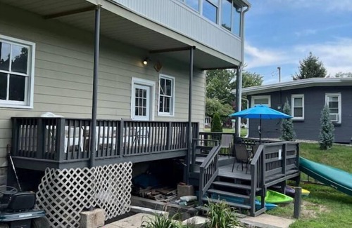 Rockwood Apartment | Cozy Riverfront w/Balcony-Fish/Hunt/Golf