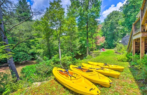 Dahlonega House | Cozy Riverside Dahlonega Home with Kayaks and Fire Pit