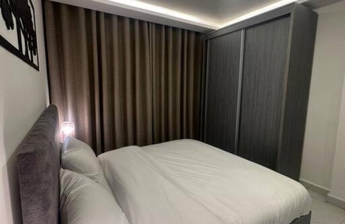 Suwailih Apartment | cozy rooftop near al services 24
