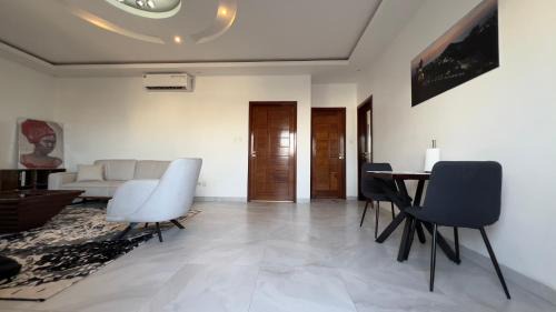 Dakar Apartment | Cozy ROofTop Studio Apartment Near Almadies
