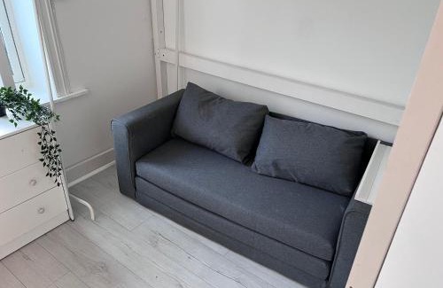 Grunerlokka House | Cozy room with smart solutions Grunerløkka Central Happy Days