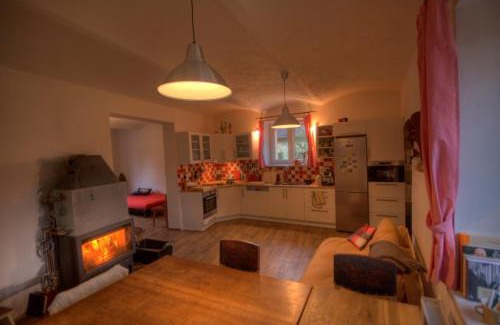 Kozli House | Cozy rustical house in the highland (entire place)