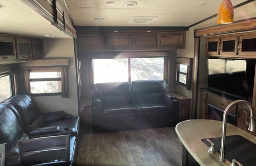 Ukiah Cabin | Cozy RV with terrific views, and peaceful surroundings.