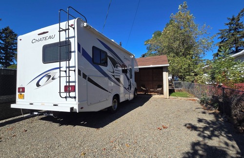 Southgate House | Cozy RV with WiFi in fantastic Portland