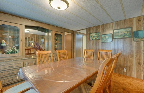 Salmon House | Cozy Salmon Home with Mountain Views and River Access